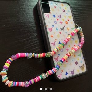 COPY - “Free”🤍Iphone Strap!! // fidget toy // sen…